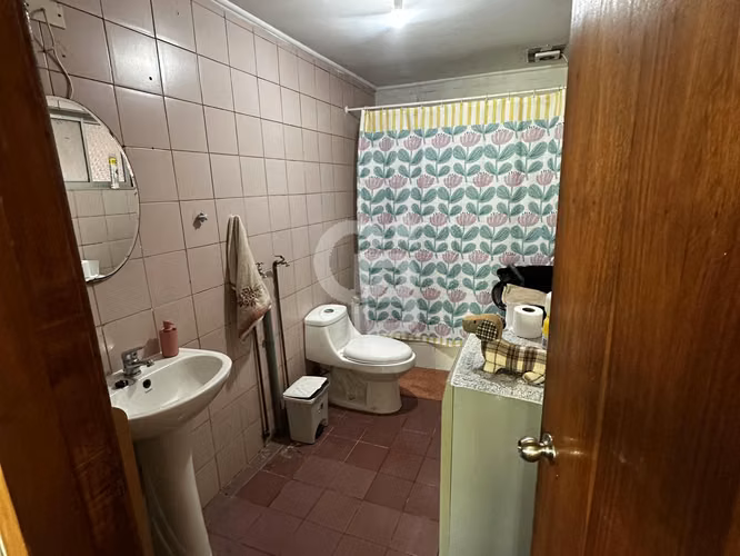 Casa Central Quilpué: Amplia, Cómoda y Bien Conectada