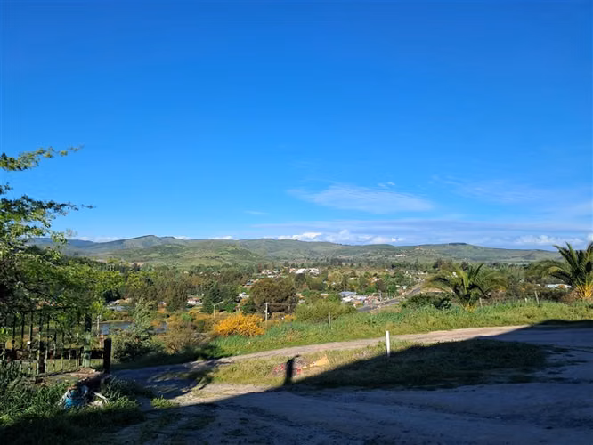 Hermosa Casa en venta de 6 dorm. en Lo Figueroa sitio de 1ha