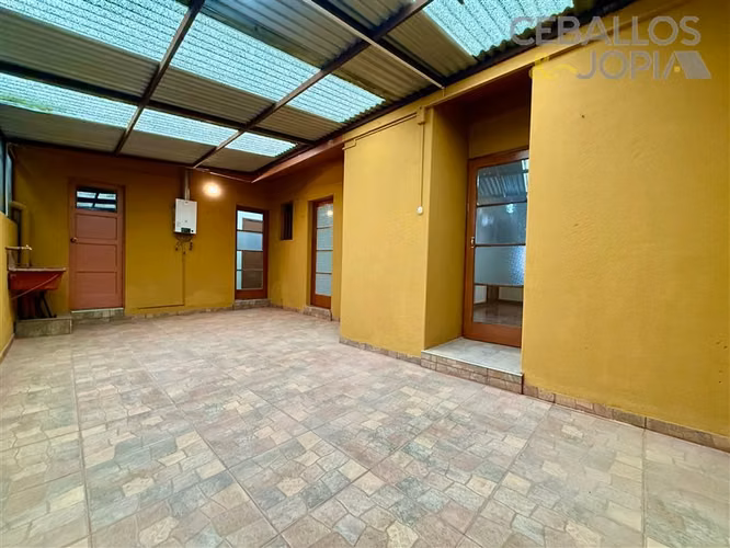 Casa en venta de 3 dorm. en Villa Alemana