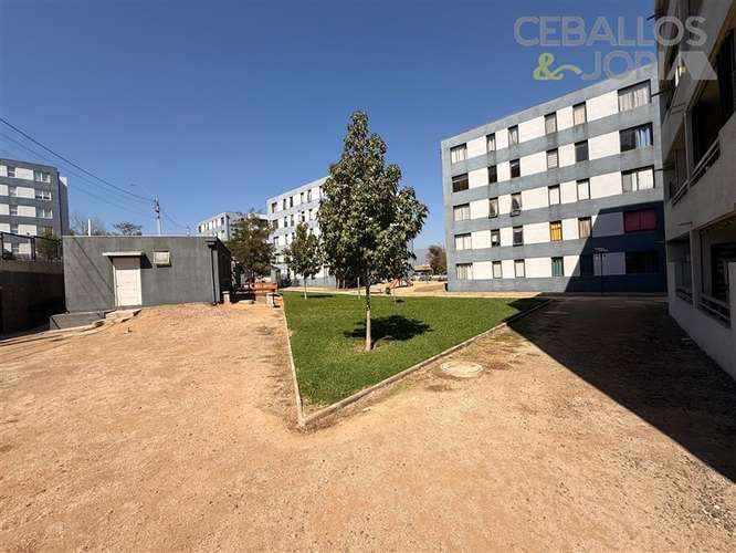 Departamento en venta de 2 dorm. en Limache