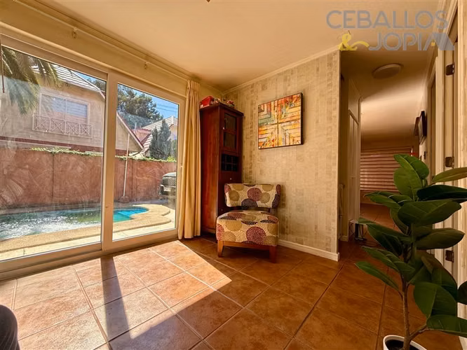 Casa en venta de 3 dorm. en Villa Alemana