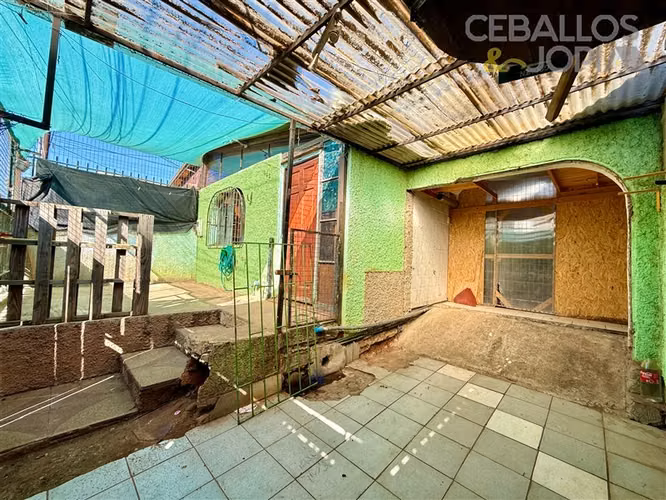 Casa en venta de 3 dorm. en Viña del Mar - Imagen 2