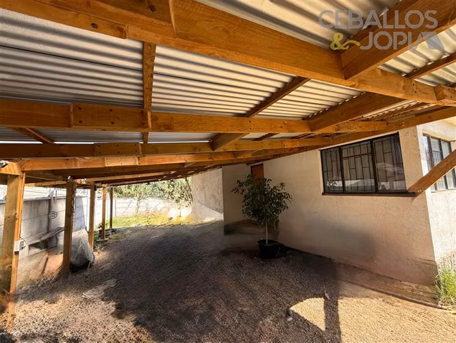Casa en venta de 3 dorm. en Villa Alemana