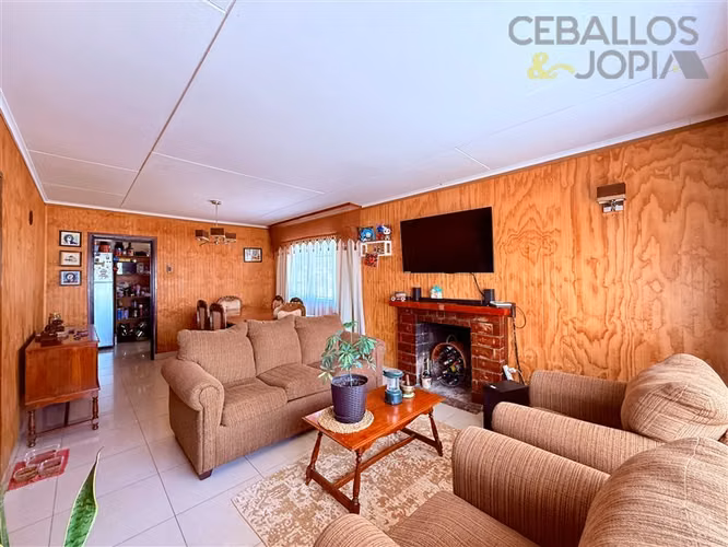 Casa en venta de 3 dorm. en Villa Alemana