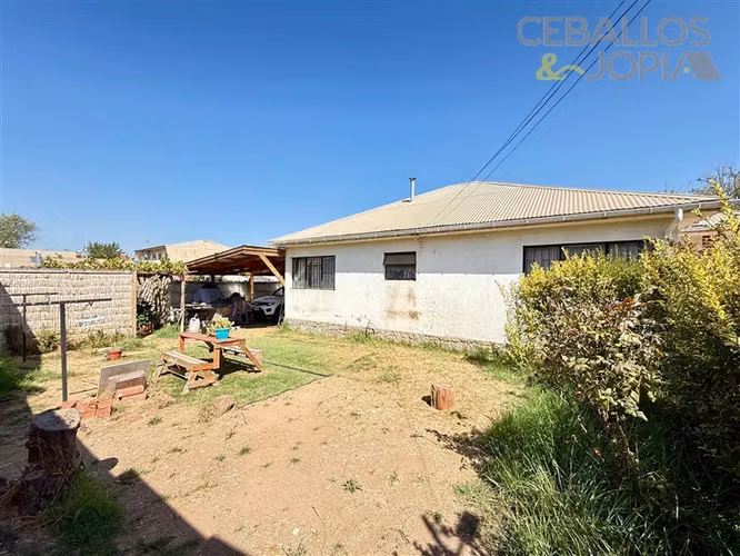 Casa en venta de 3 dorm. en Villa Alemana