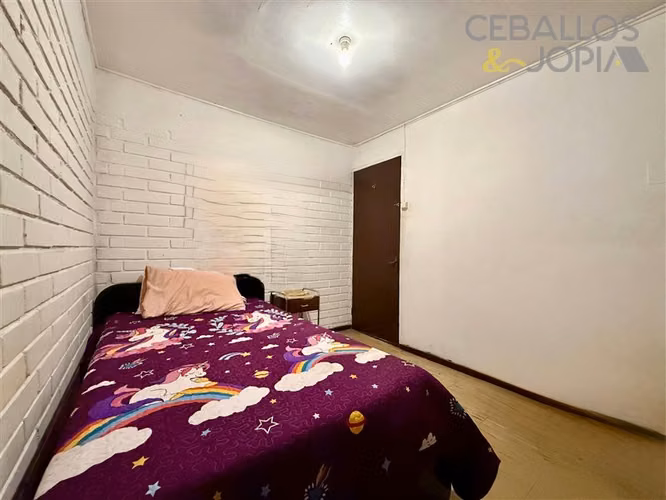 Casa en venta de 3 dorm. en Belloto sur
