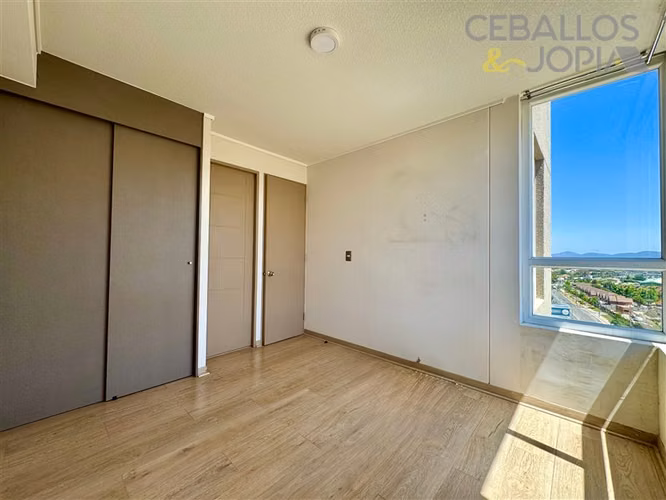 Departamento en arriendo de 3 dorm. en Villa Alemana