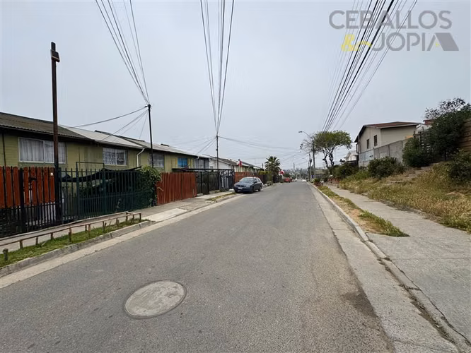 Casa en venta de 3 dorm. en Villa Alemana
