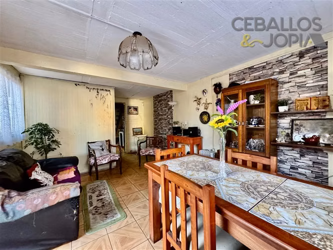 Casa en venta de 4 dorm. en Quilpué