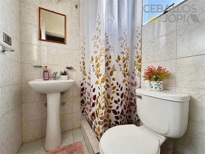 Casa en venta de 3 dorm. en Villa Alemana