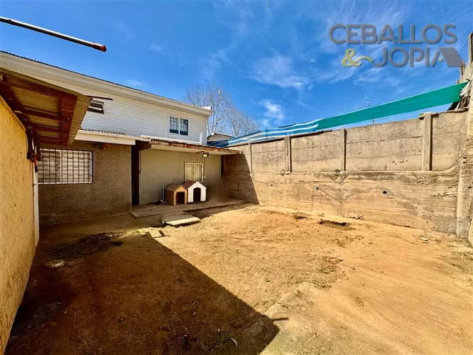 Casa en venta de 5 dorm. en Quilpué