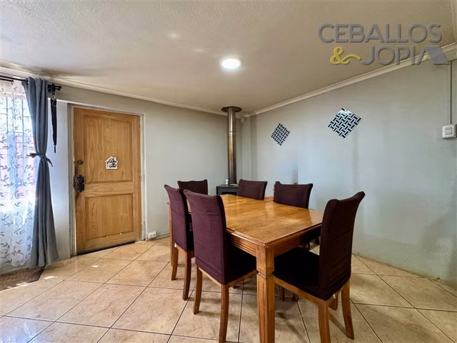 Casa en venta de 5 dorm. en Quilpué
