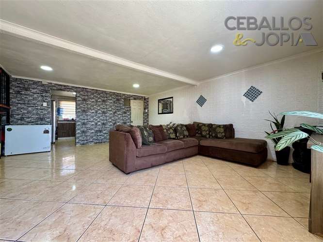 Casa en venta de 5 dorm. en Quilpué - Imagen 3