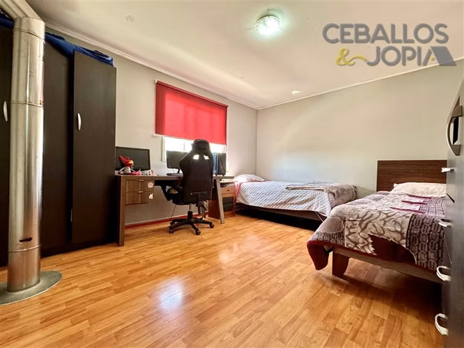 Casa en venta de 5 dorm. en Quilpué