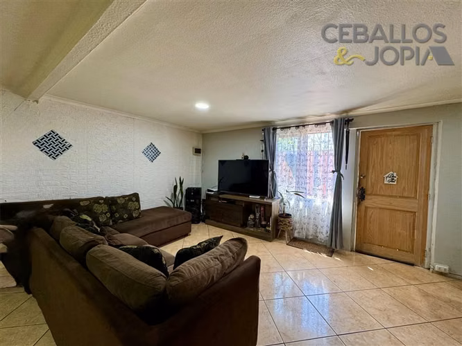 Casa en venta de 5 dorm. en Quilpué