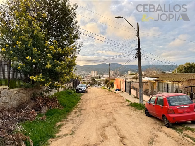 Casa en venta de 3 dorm. en Quilpué