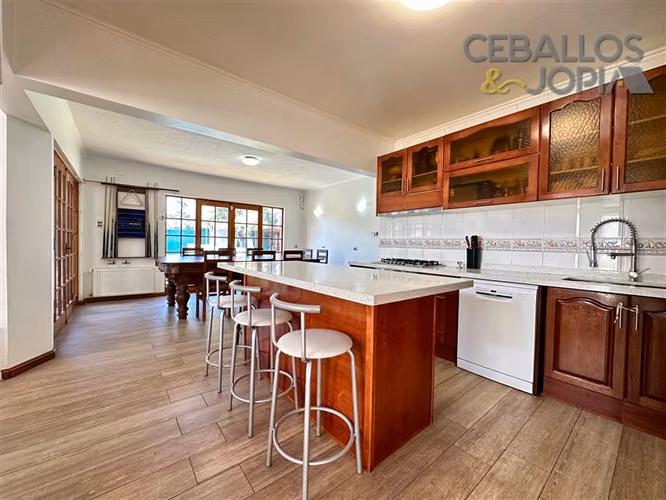 Casa en venta de 6 dorm. en Villa Alemana - Imagen 5