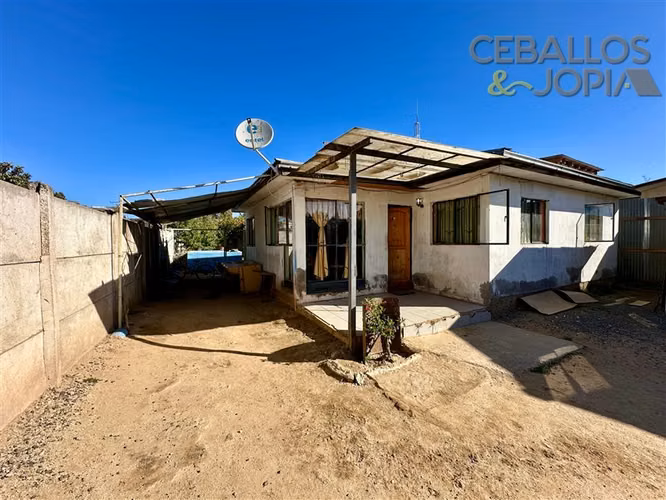 Casa en venta de 3 dorm. en Villa Alemana