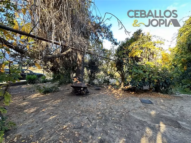 Casa en venta de 4 dorm. en Olmué