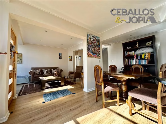 Casa en venta de 4 dorm. en Quilpué