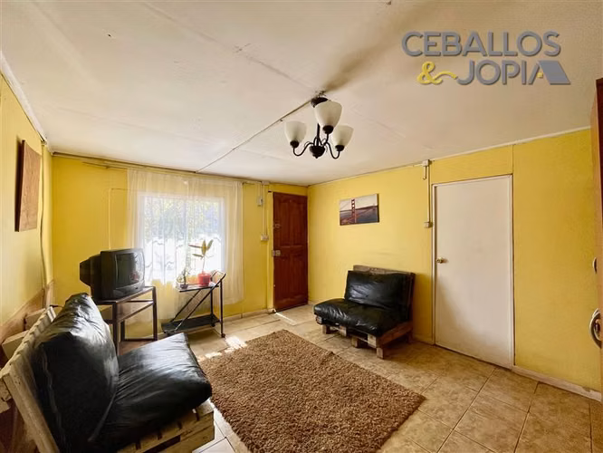 Casa en venta de 4 dorm. en Olmué