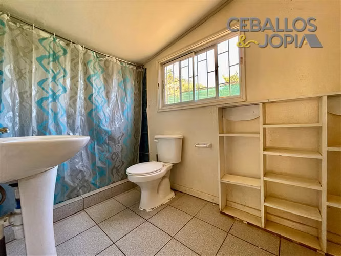 Casa en venta de 4 dorm. en Olmué