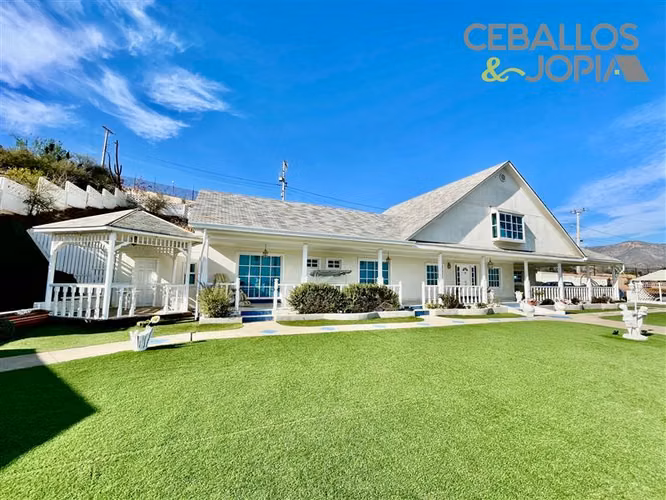 Casa en venta de 3 dorm. en Villa Alemana