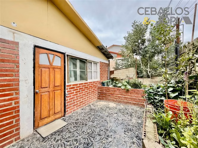 Casa en venta de 4 dorm. en Villa Alemana