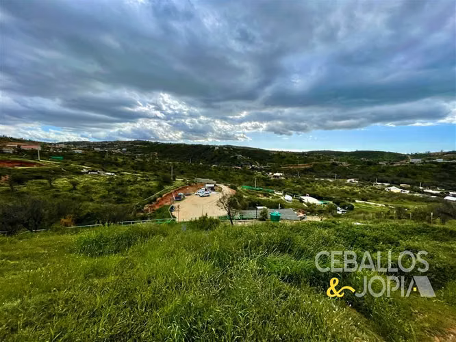 Casa en venta de 4 dorm. en Limache