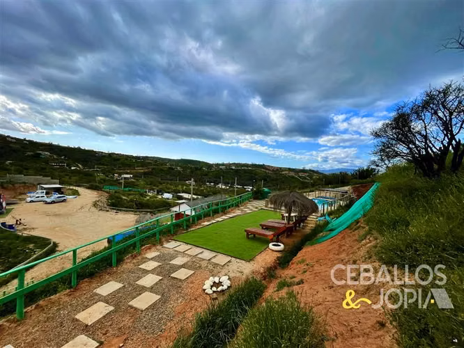 Casa en venta de 4 dorm. en Limache