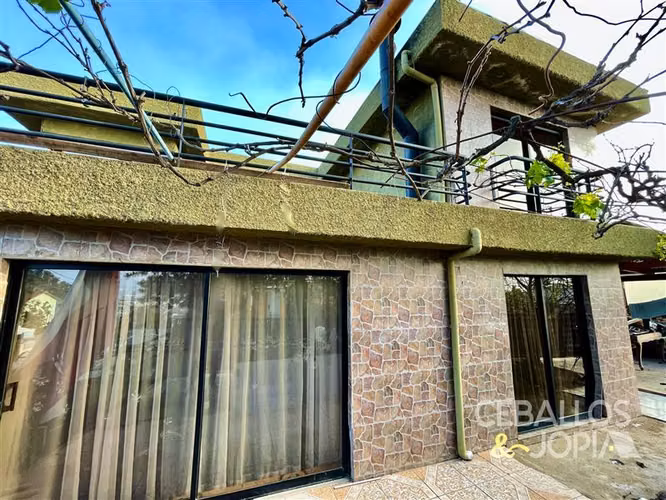 Casa en venta de 7 dorm. en Quilpué