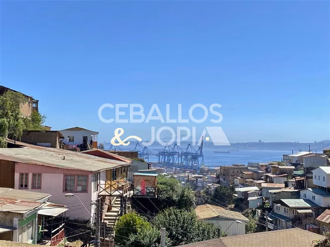 Casa en venta de 4 dorm. en Valparaíso - Imagen 4
