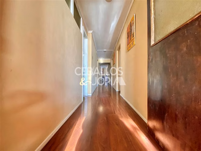 Casa en venta de 5 dorm. en Limache