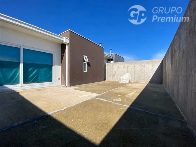 Casa en venta de 3 dorm.,termopanel en Villa Alemana