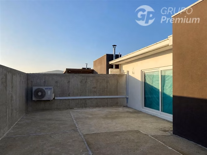 Casa en venta de 3 dorm.,termopanel en Villa Alemana