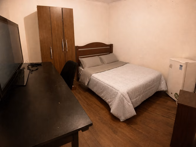 Arriendo de Pieza Amoblada