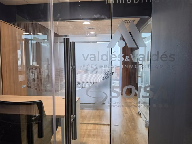 Arriendo Oficina en Edificio Quantum Manquehue