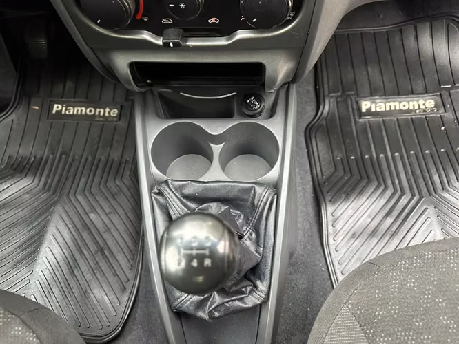 2018 Ram 700 DCAB SLT 1.4