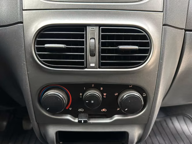 2018 Ram 700 DCAB SLT 1.4