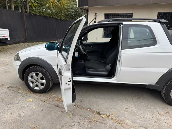2018 Ram 700 DCAB SLT 1.4