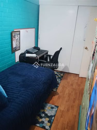 Casa esquina en venta de 3 dorm. amplio terreno Maipú