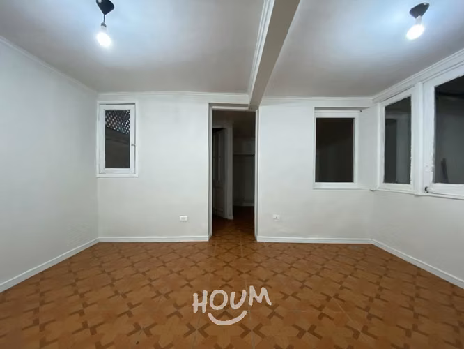 Casa en Avenida María Rozas Velásquez