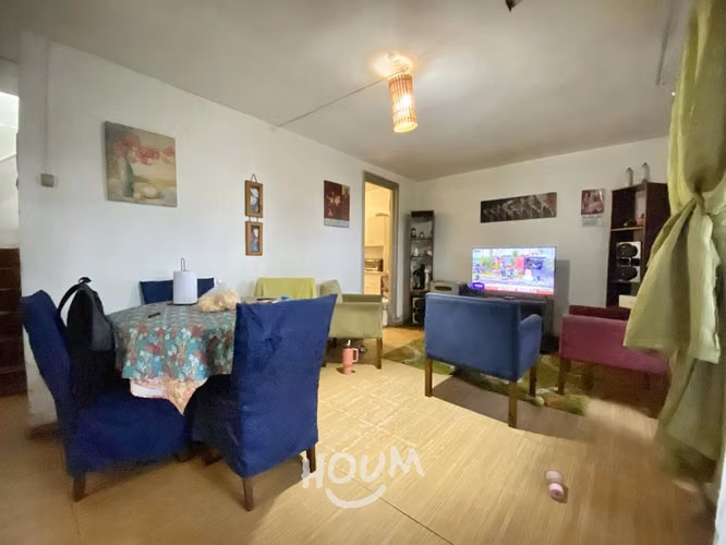 Casa en Avenida María Rozas Velásquez