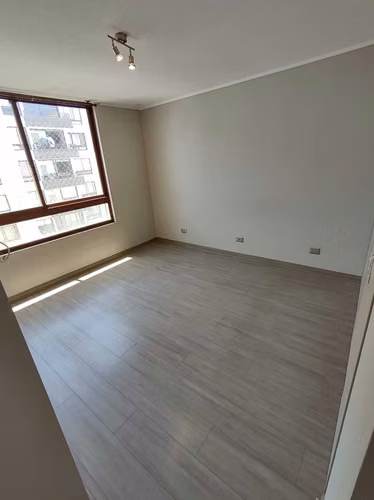 Dpto 2 dormitorios, estac y bodega, Macul. (60724)