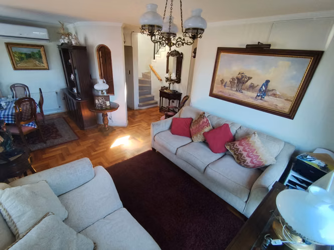 SE VENDE CASA EN LOMAS DE SAN ANDRES, CONCEPCION