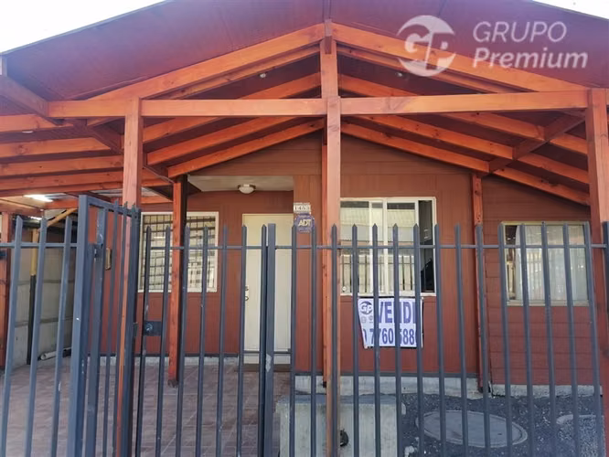Casa en venta de 2 dormitorios en Coronel Sector La Peñ 2