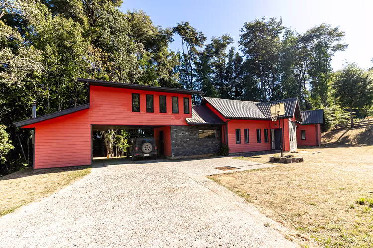 Casa En Parcela Con Excelente Ubicación A Minutos Del Centro De La Ciudad Cond. Los Aromos