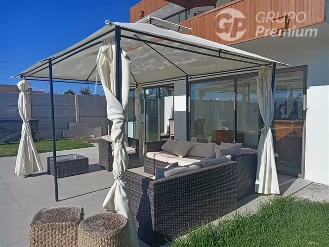 EN VENTA RESIDENCIA EXCLUSIVA EN PEÑUELAS-COQUIMBO