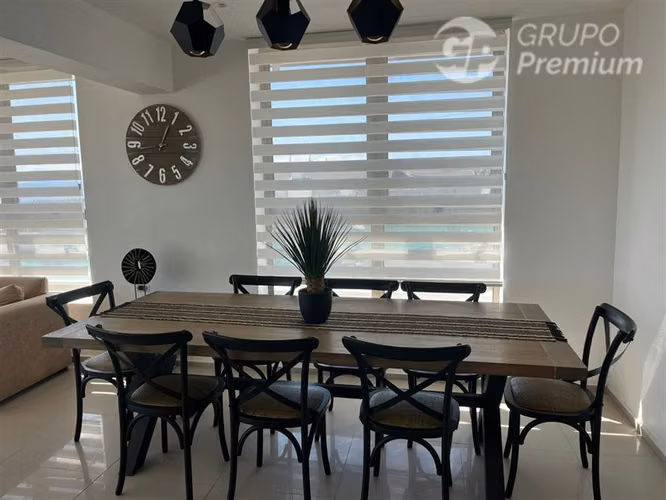 EN VENTA RESIDENCIA EXCLUSIVA EN PEÑUELAS-COQUIMBO