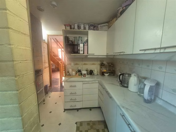 CASA A un costado de la Municipalidad